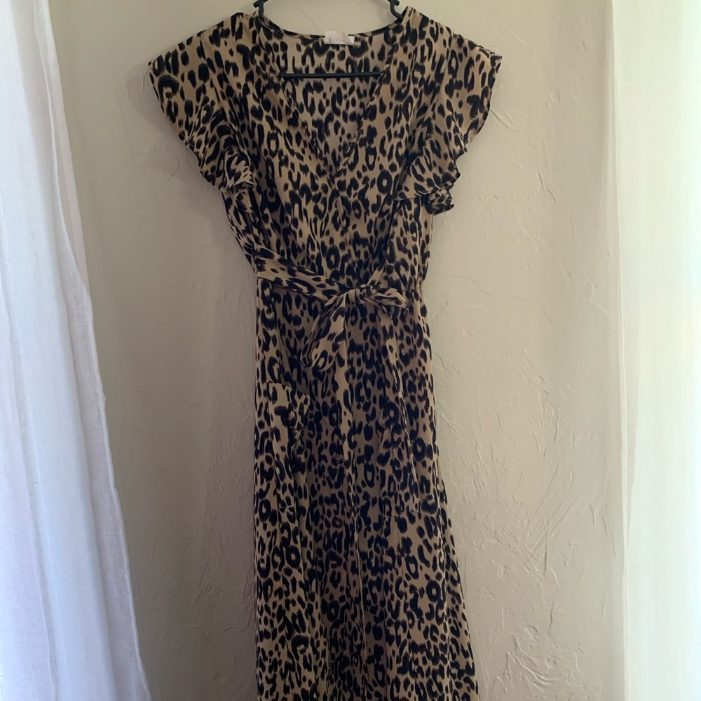 Leopard Print Tie-Waist Midi Dress